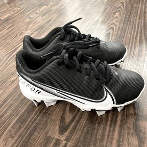 Nike Vapor Edge Shark "Black/White" Grade School Boys' Football Cleat